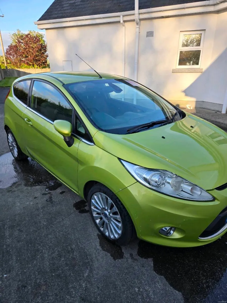 Ford Fiesta - Image 2