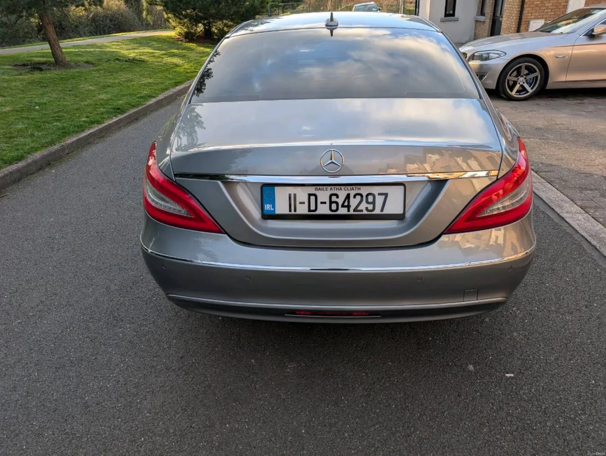 Mercedes-Benz CLS 2011 - Image 2