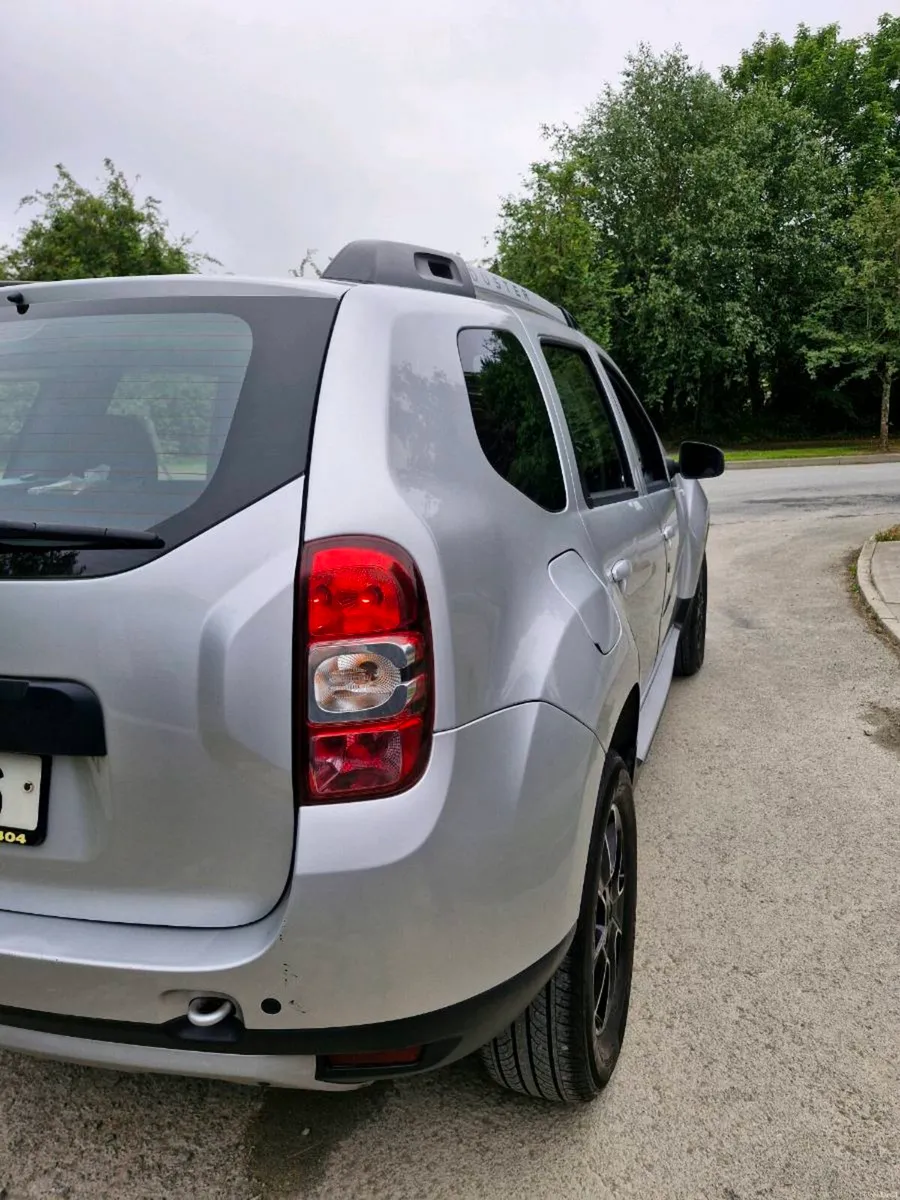 172 Dacia Duster - Image 4