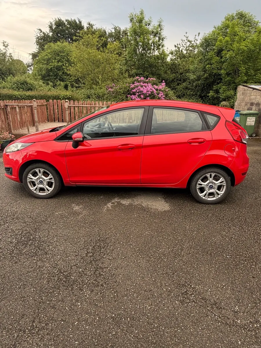 2014 Ford Fiesta - Image 3