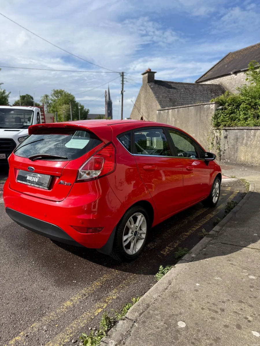 Ford Fiesta 2015 - Image 3