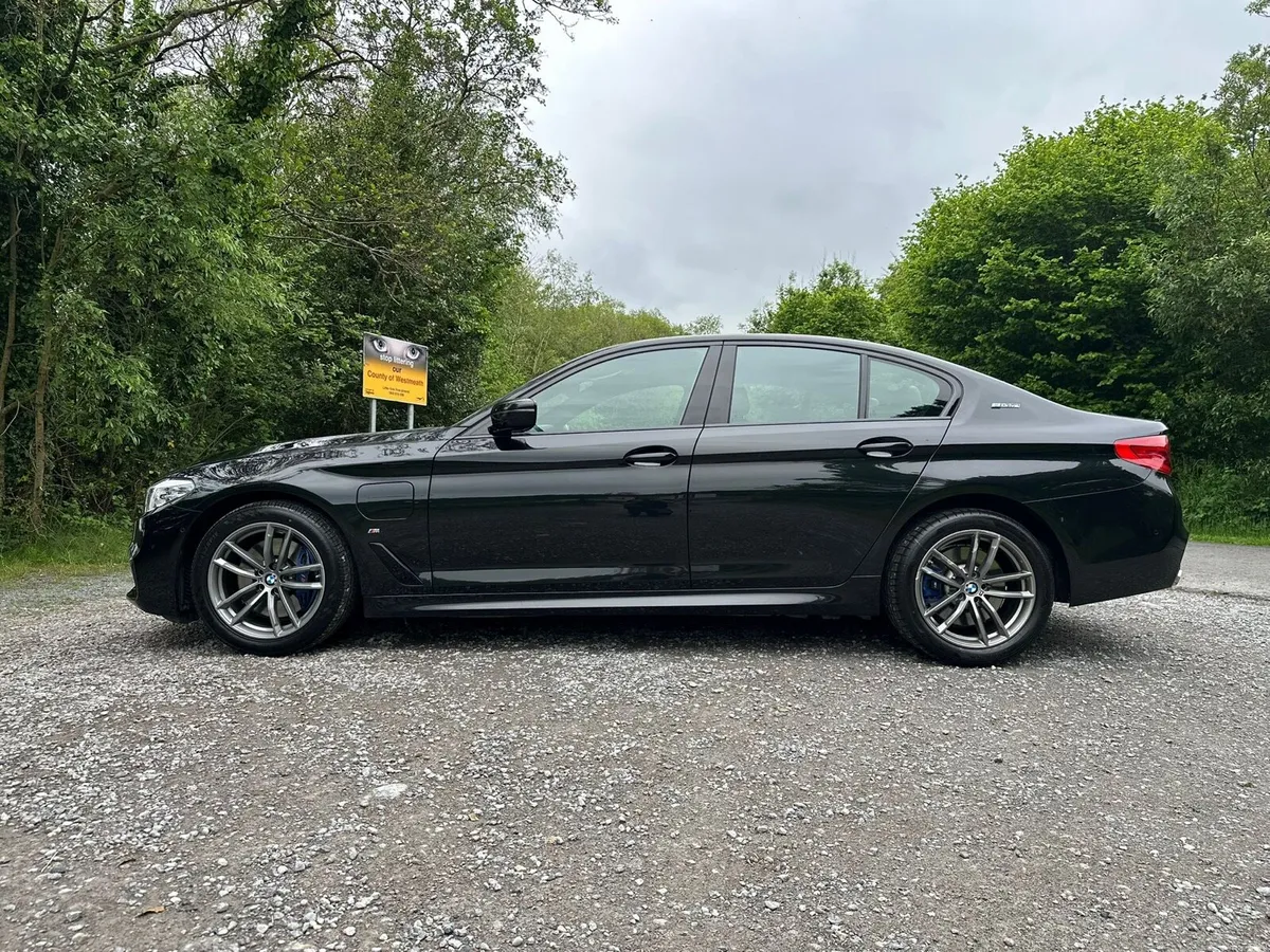 BMW 530E G30 M Sport Hybrid Auto - Image 4