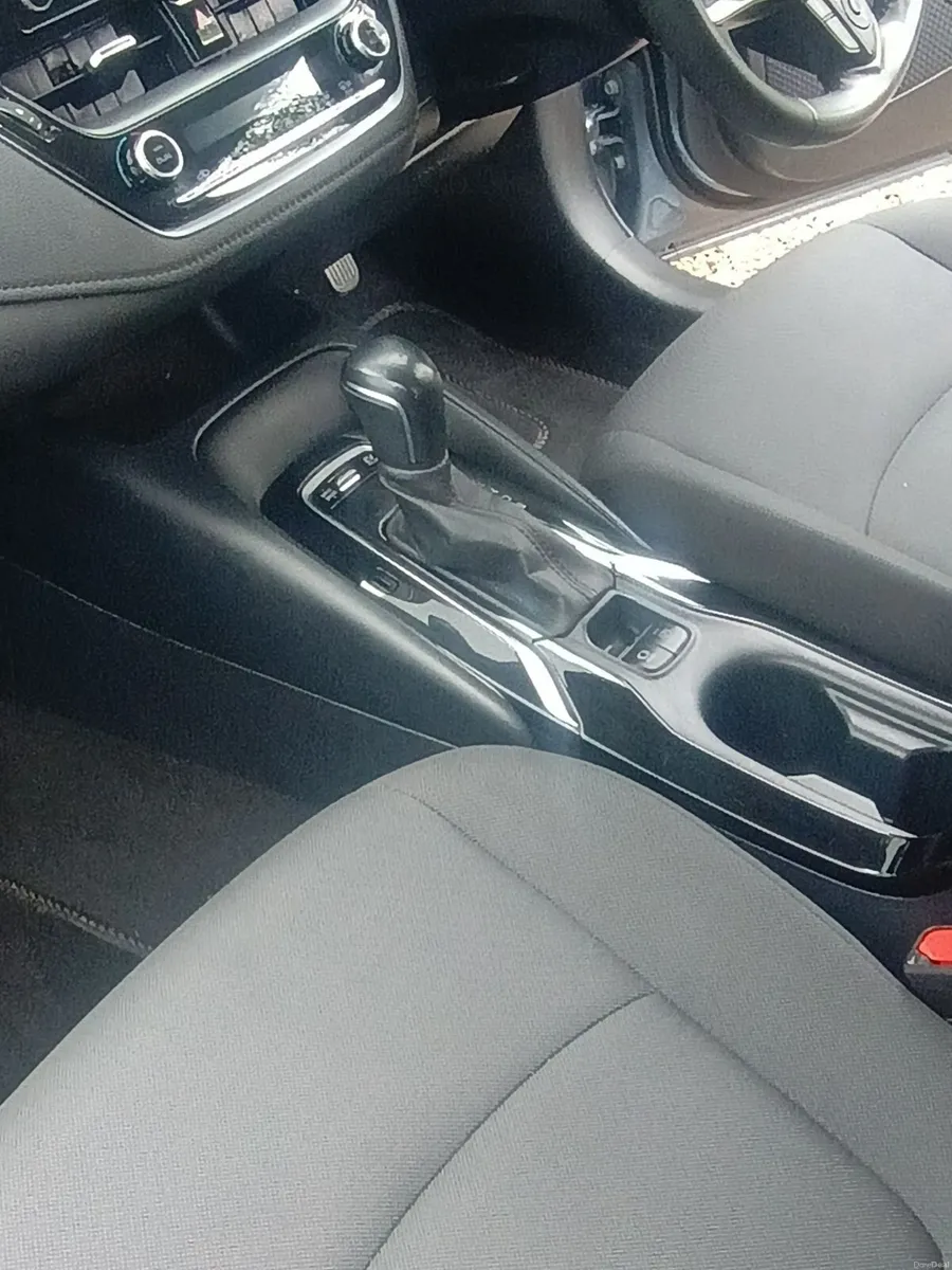 Toyota Corolla 2021 - Image 3