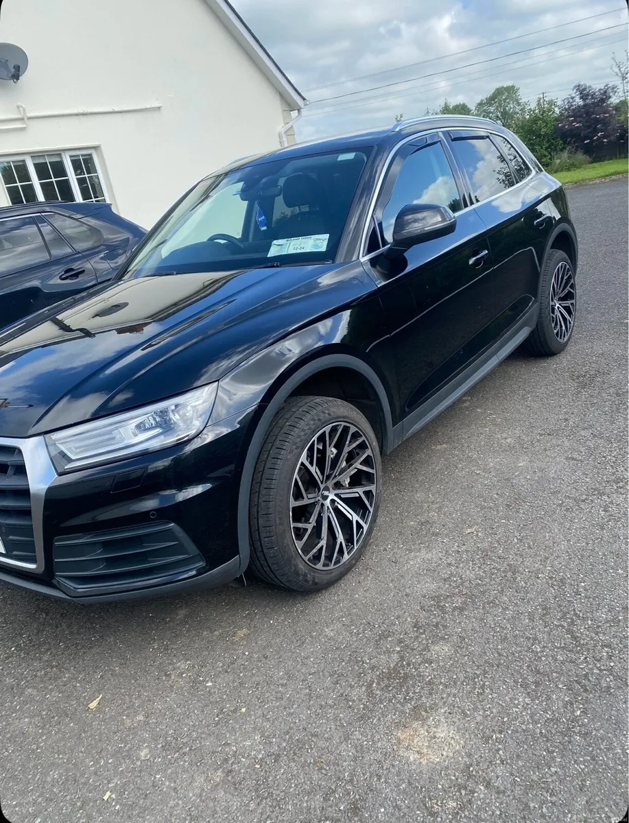 Audi Q5 - Image 6
