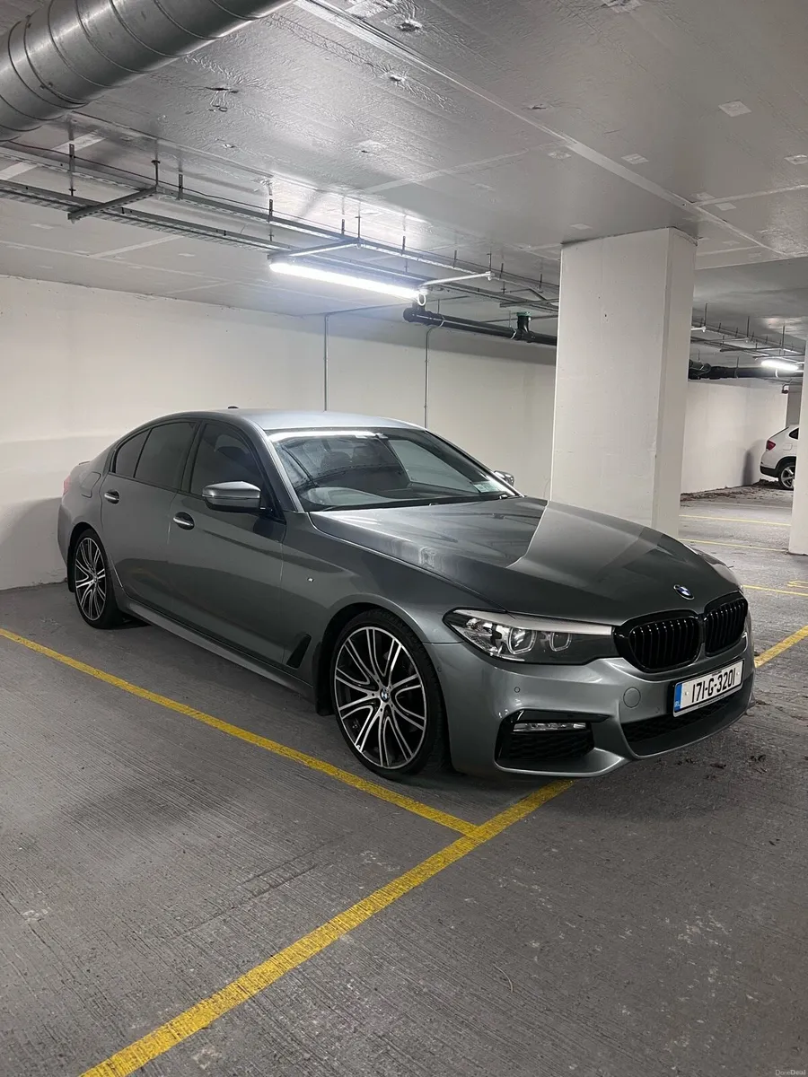 BMW 5 Series - 520d M Sport - Image 1