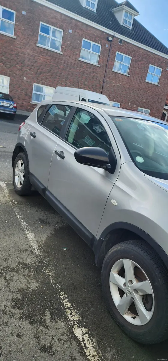 Nissan Qashqai 2011 - Image 1
