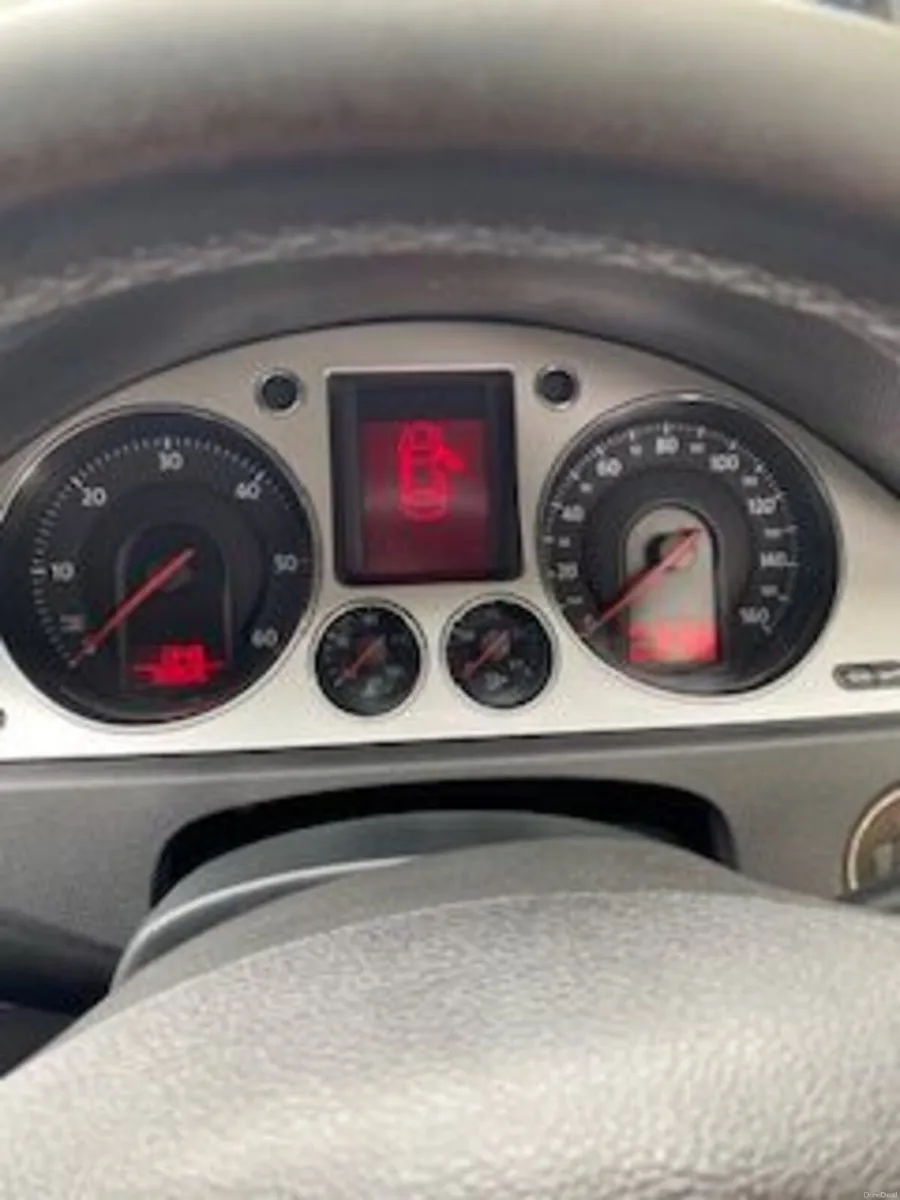 Volkswagen Passat - Image 3