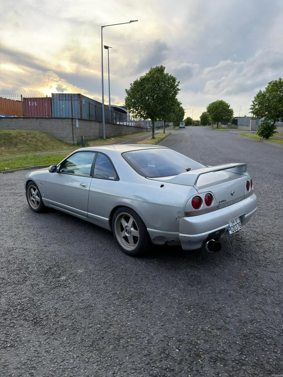 Nissan Skyline R33 GTST - Image 4