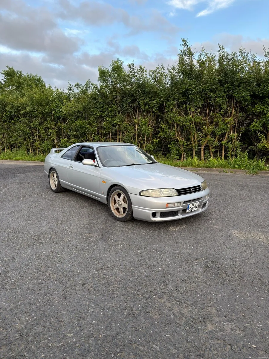 Nissan Skyline R33 GTST - Image 1