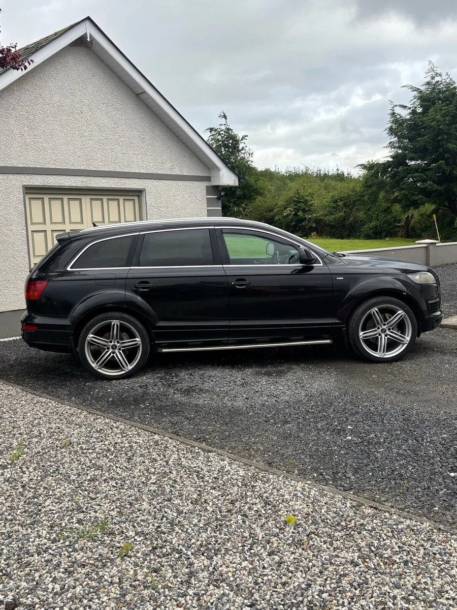 Audi Q7 3.0 v6 Sline - Image 4