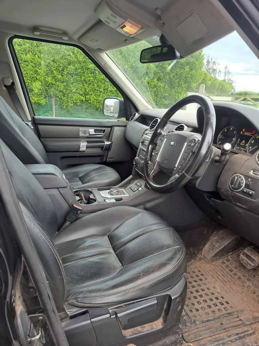 Land Rover Discovery 2012 - Image 3