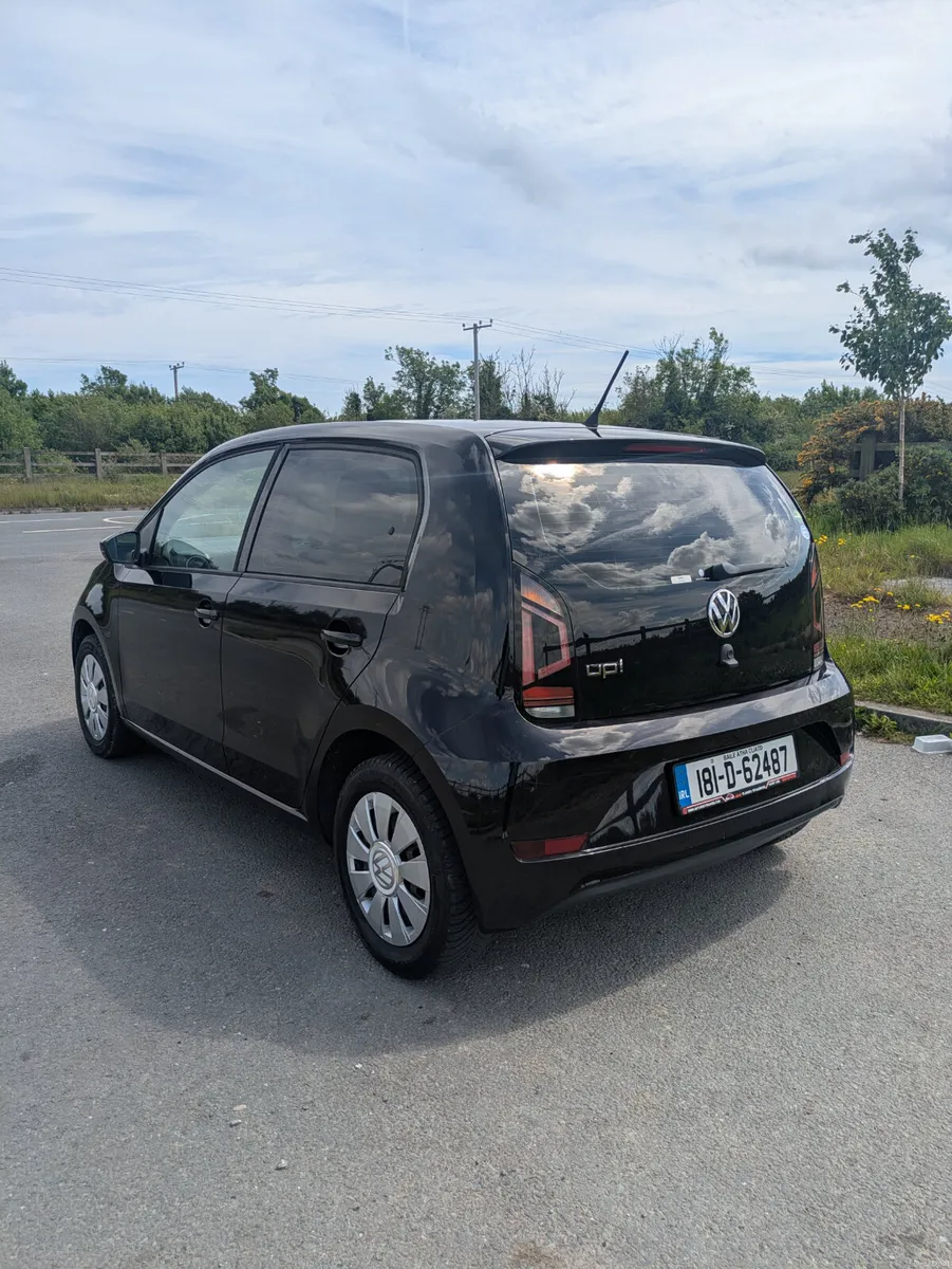 2018 Volkswagen Up! Automatic - Image 4
