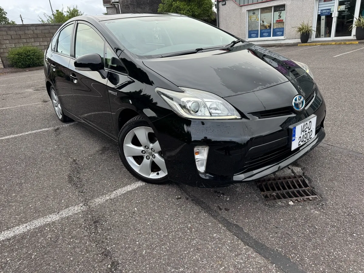 Prius - Image 5