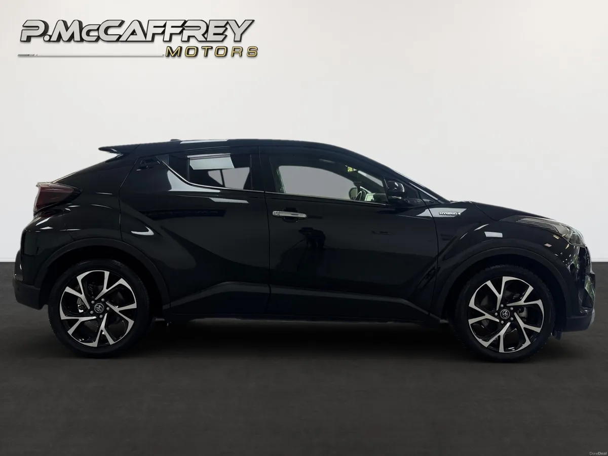 2017 Toyota C-HR Luna Sport Leather Reversing Came - Image 4
