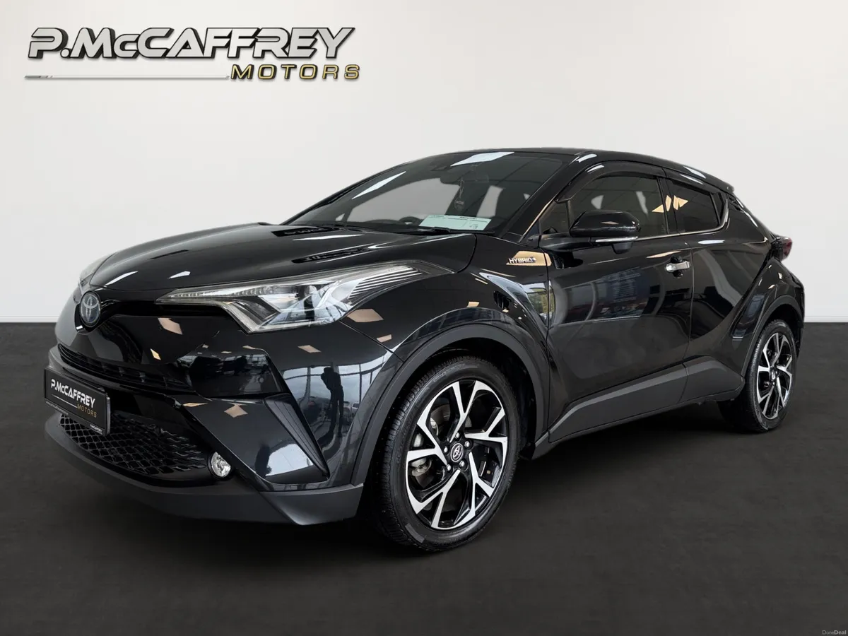 2017 Toyota C-HR Luna Sport Leather Reversing Came - Image 1