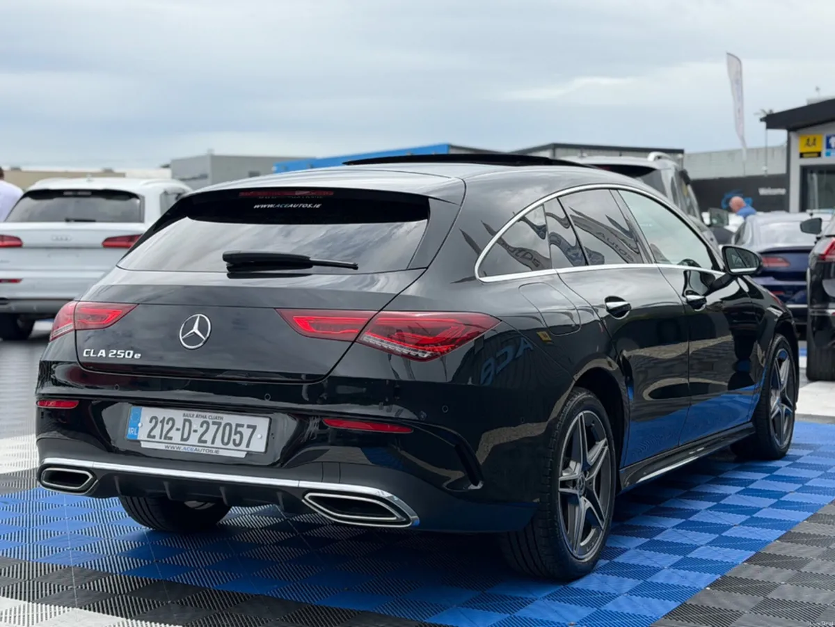 Mercedes-Benz CLA 250 AMG LINE PREMIUM - 1.3 PETRO - Image 2