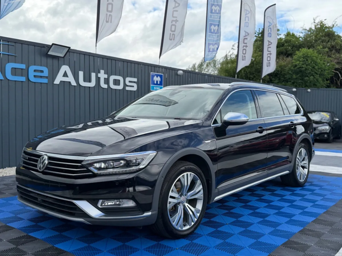 Volkswagen Passat ALLTRACK - 4WD - 2.0L DIESEL - A - Image 2