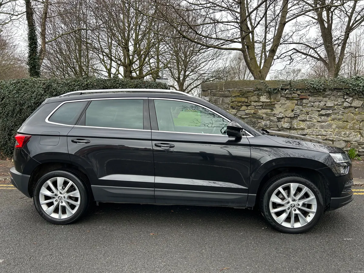 2018 SKODA KAROQ STYLE PANORAMIC SUNROOF - Image 4