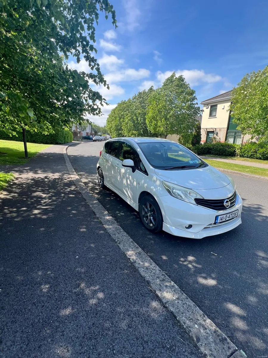 Nissan Note 2014 automatic - Image 2