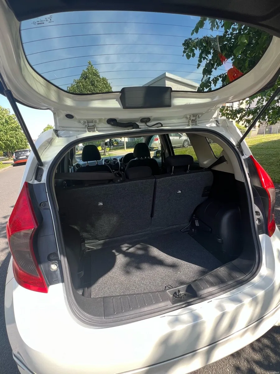 Nissan Note 2014 automatic - Image 6