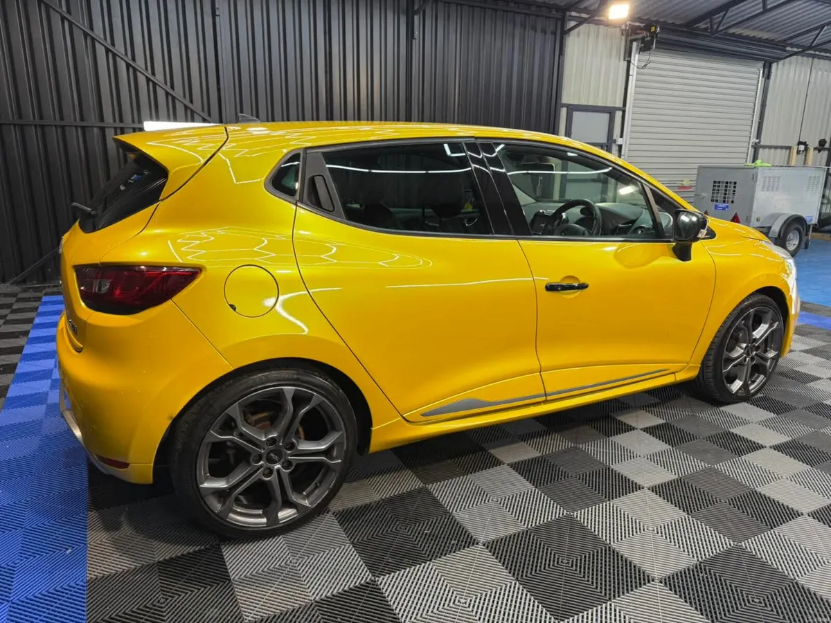 Renault Clio 2014 Renault sport 1.6 Lux 200 Turbo - Image 4