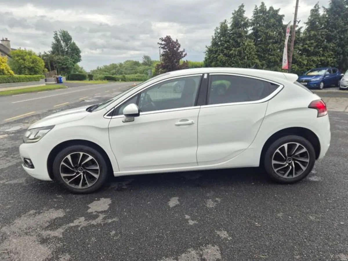 Citroen DS 4 DS4 1.2 Petrol Elegance Edition 5DR - Image 4