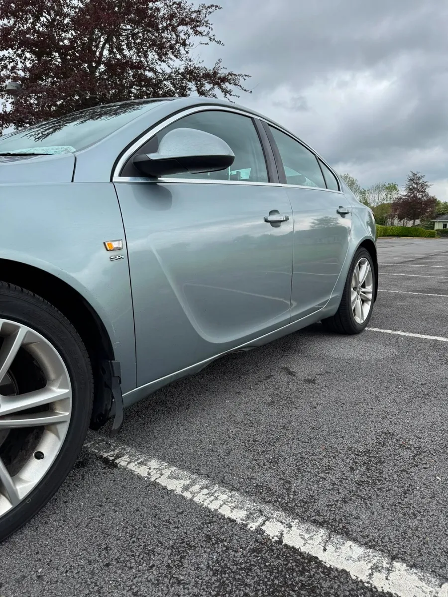 Vauxhall Insignia 2010 - Image 4