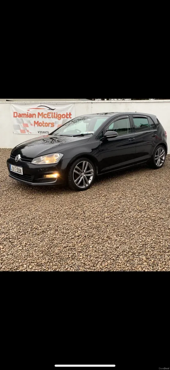 2017 Volkswagen Golf Highline - Image 2