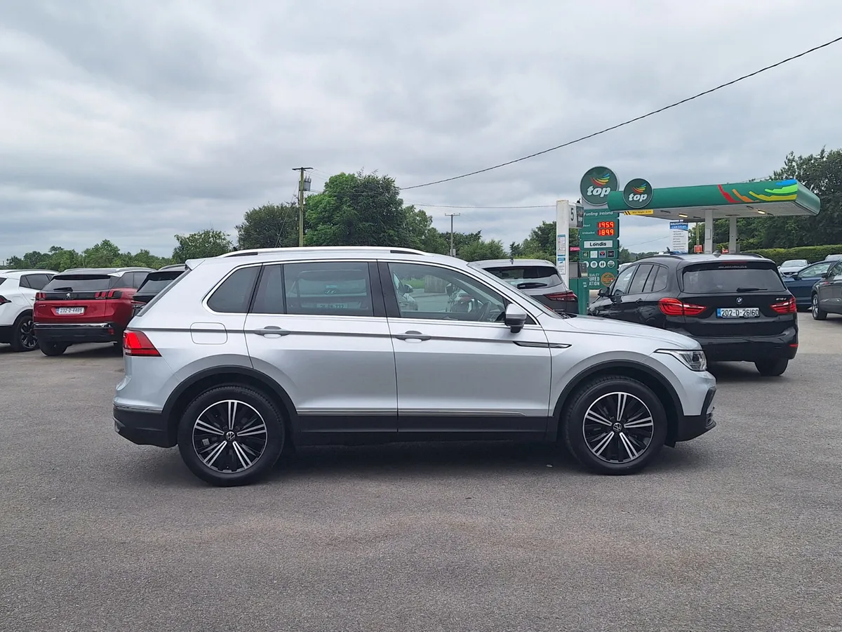 Volkswagen Tiguan 2.0 TDi 150Bhp AUTOMATIC - Image 2