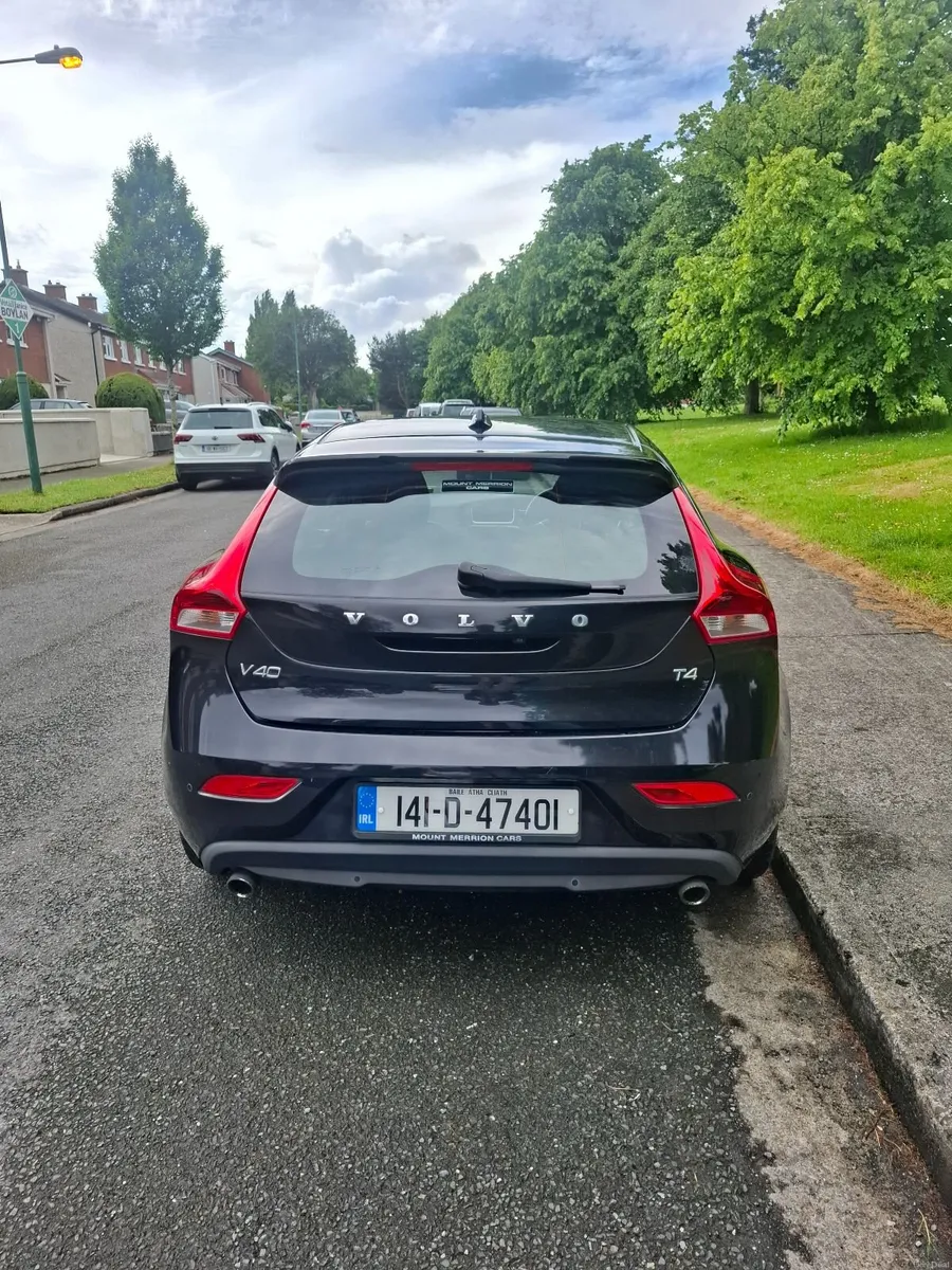 2014 Volvo V40 T4 Black | 81,000 km | Fresh NCT - Image 4
