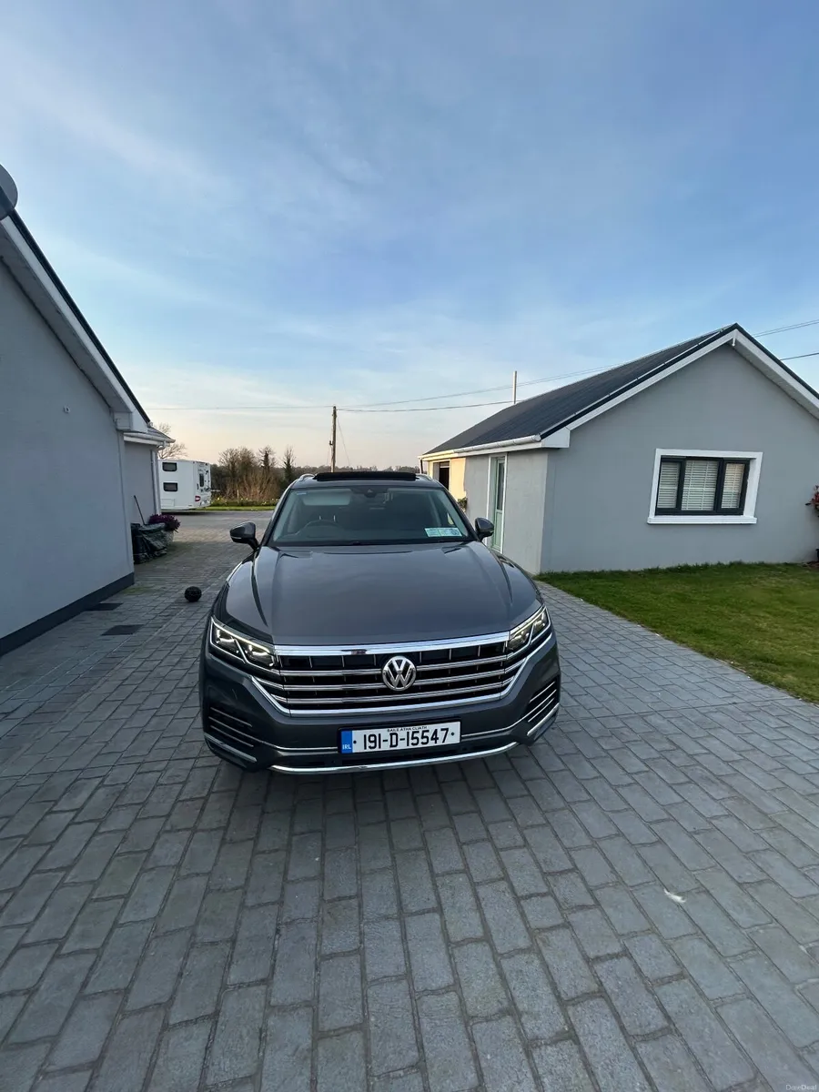Volkswagen Touareg 2019 - Image 1