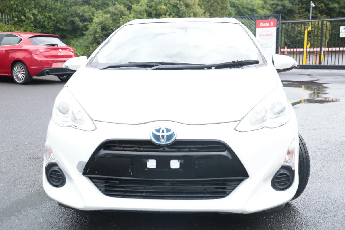 Toyota aqua White (URBAN) - Image 3