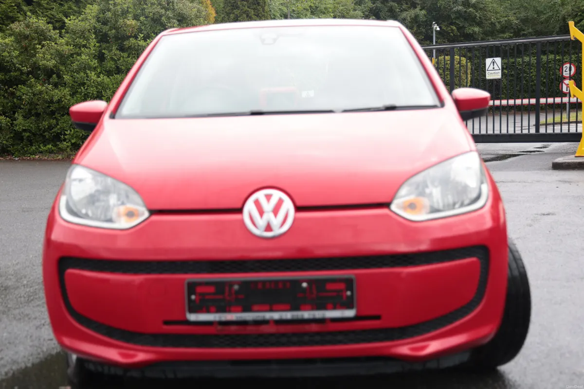 Volkswagen UP Red 2015 - Image 2