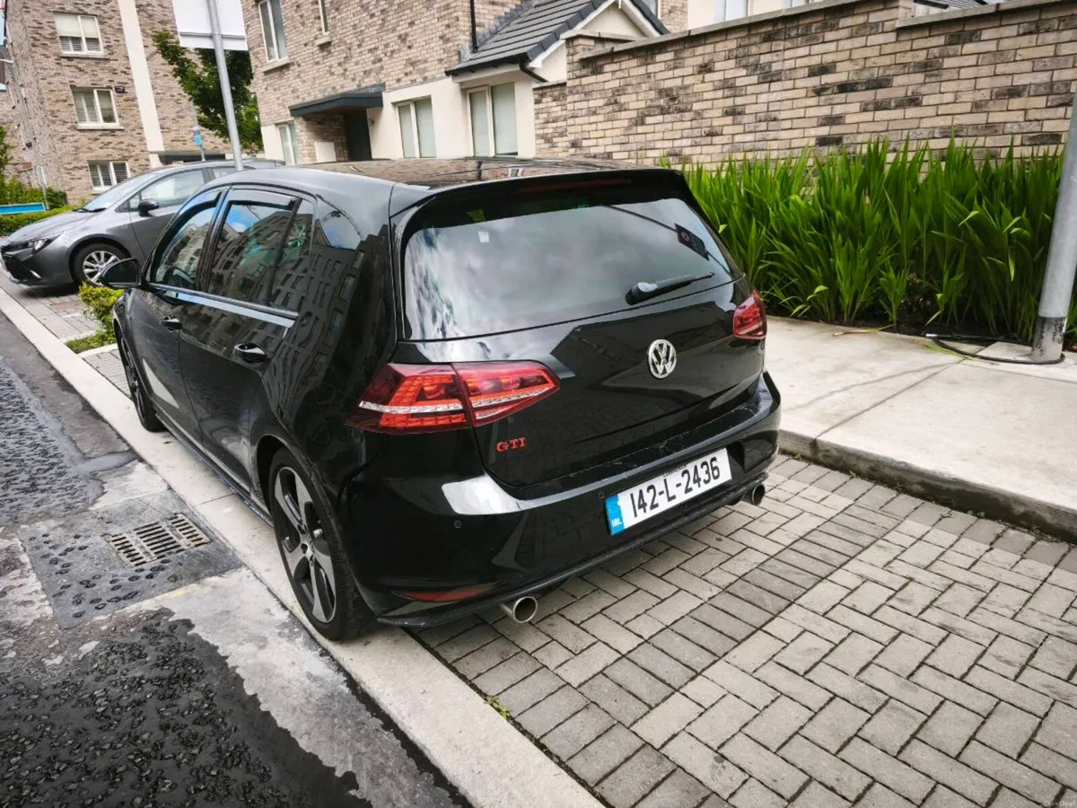 2014 golf gti - Image 2