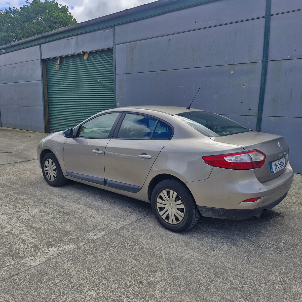 Renault Fluence 2010 - Image 3