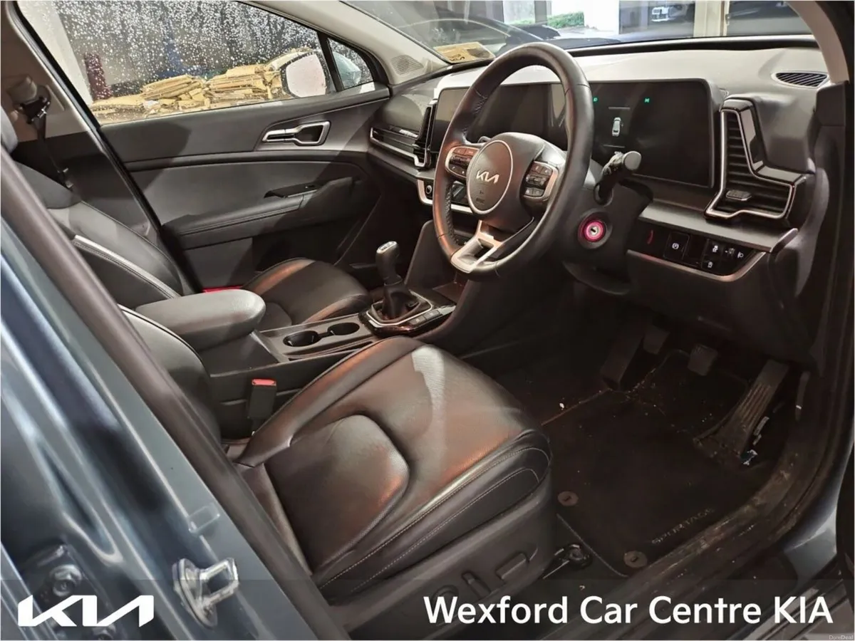 Kia Sportage 1.6 Diesel K3 SEM 4.9% APR FINANCE - Image 3