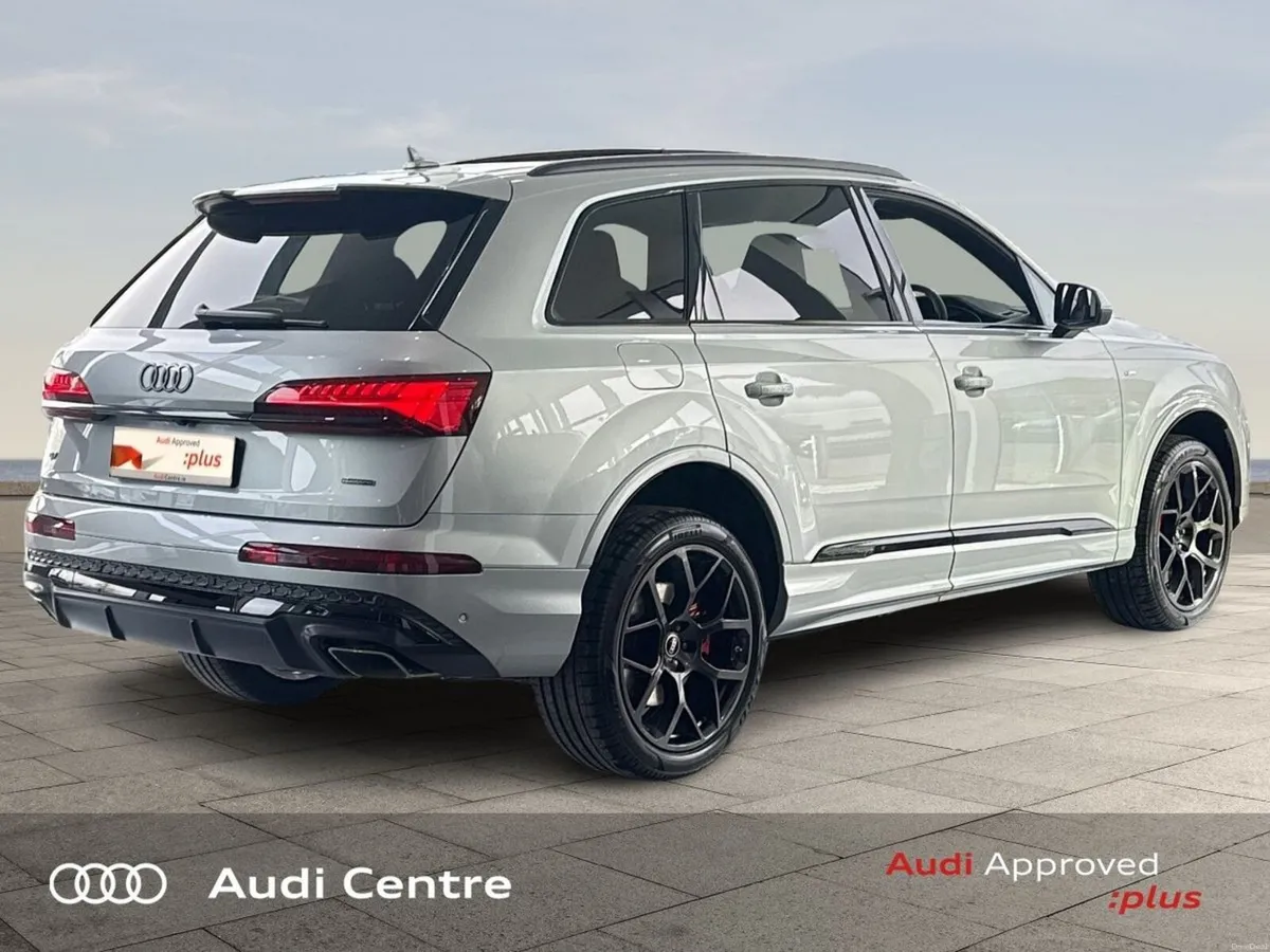 Audi Q7 SUV S line TFSI e quattro 290 kW tiptronic - Image 3