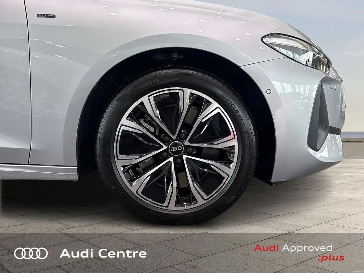 Audi A5 E-HYBRID Q 220KW SE - Image 3