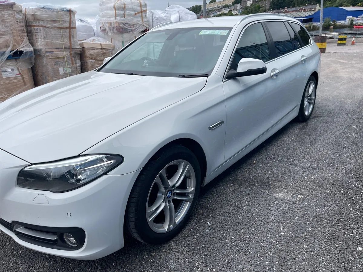 BMW 5 Series 520D - Image 2