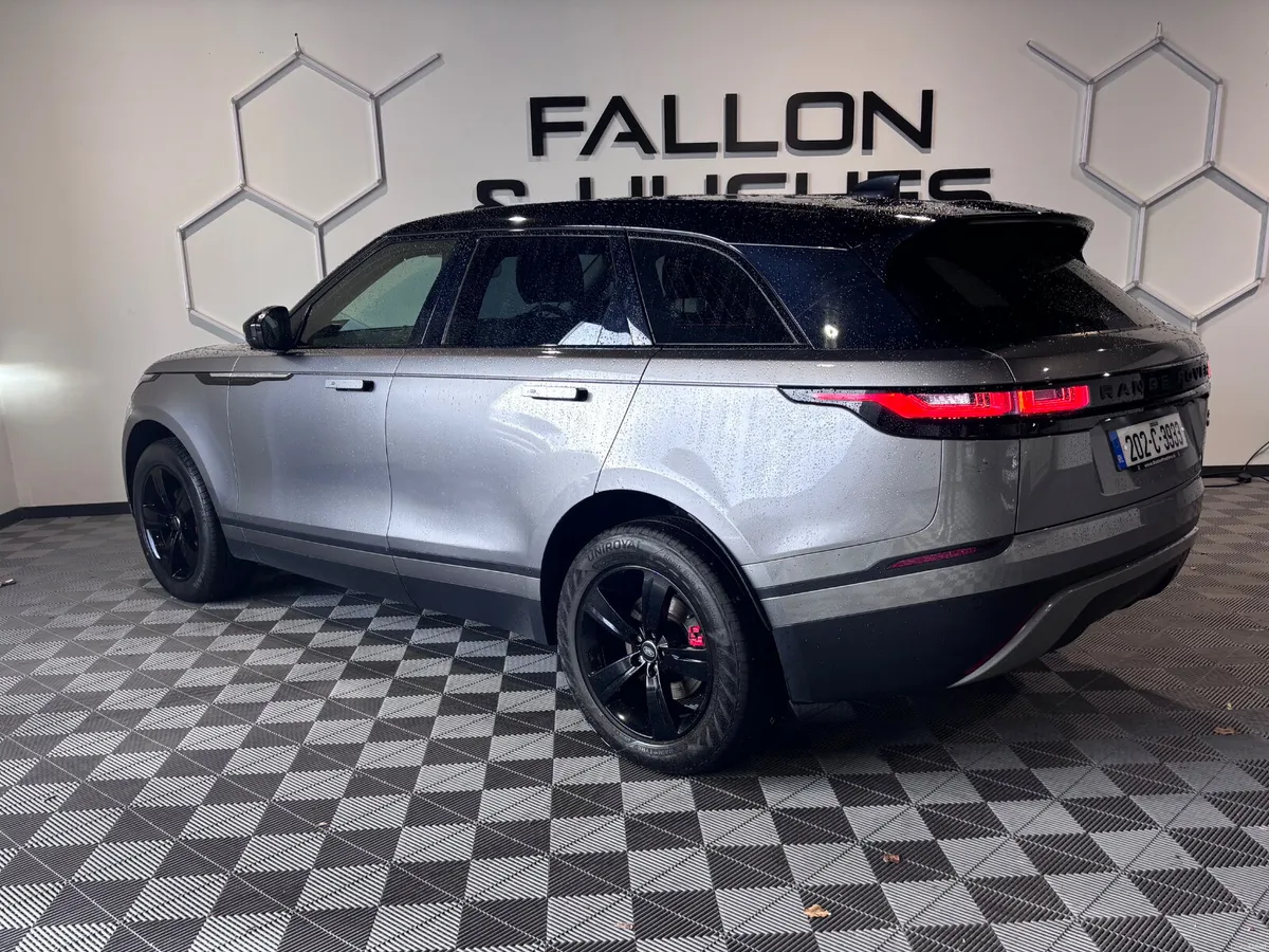 2020 RANGE ROVER VELAR DIESEL AUTO - Image 4