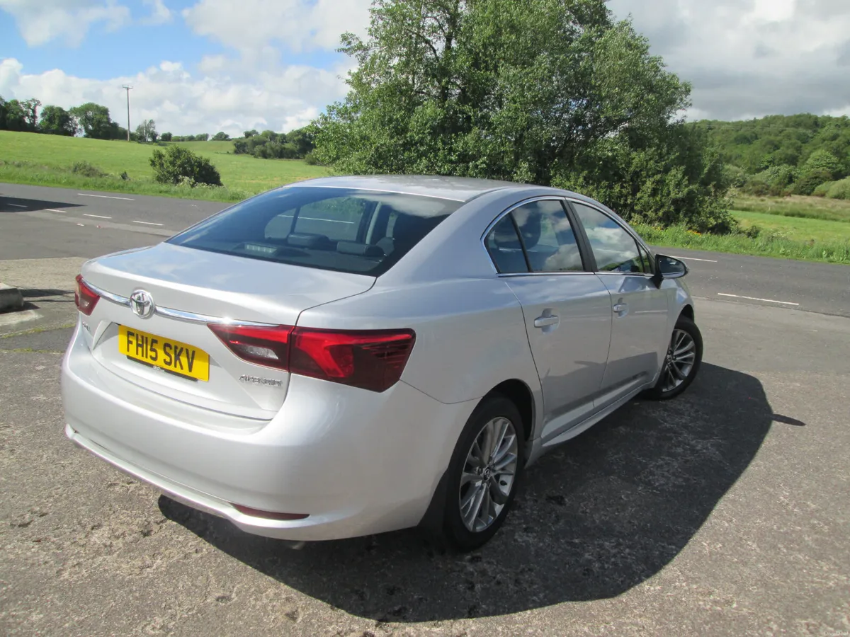 2015  TOYOTA  AVENSIS  1.6  D  BUSINESS  EDITION - Image 4