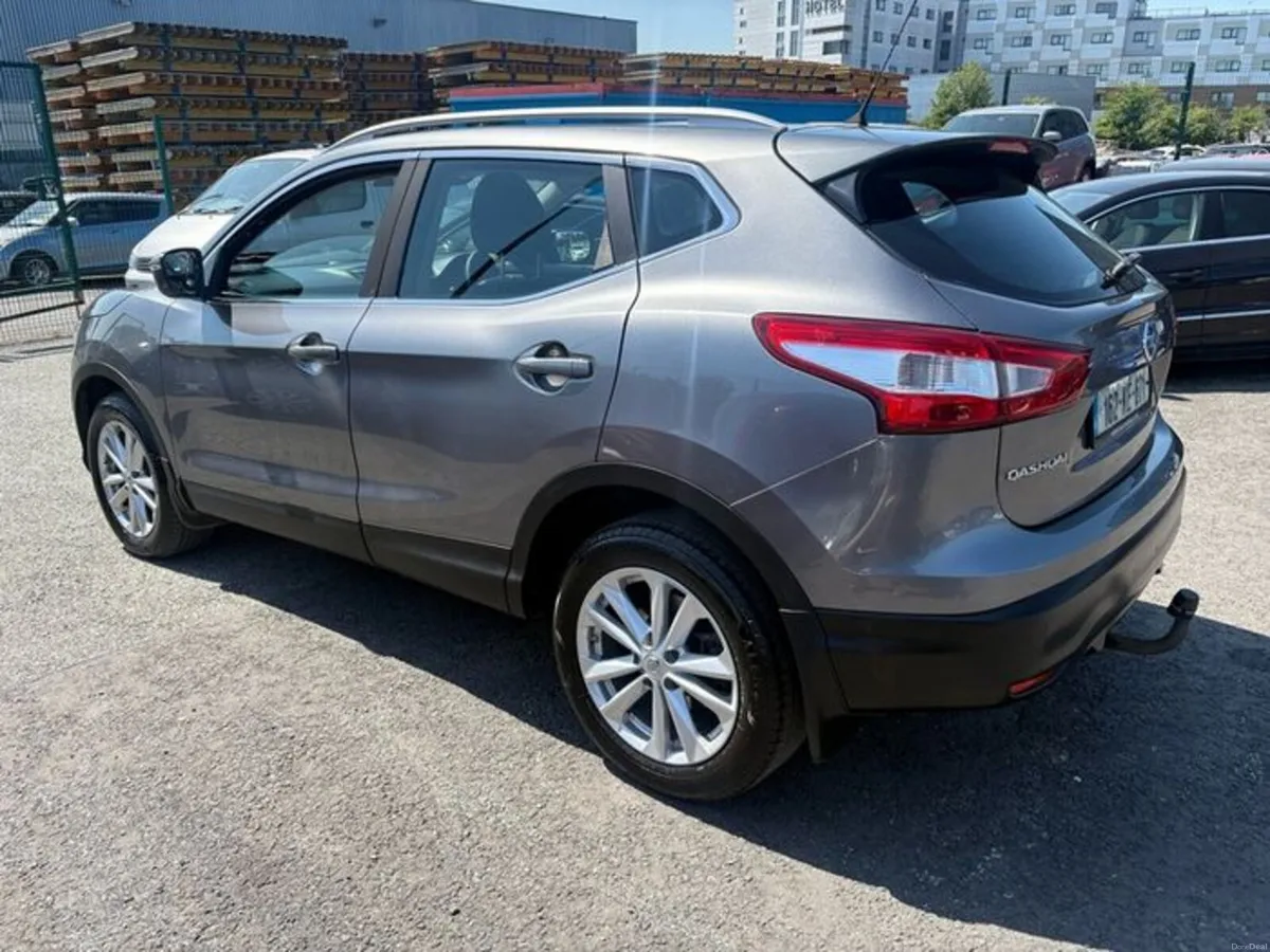 2016 Nissan Qashqai SV 1.5L Diesel High Spec - Image 4