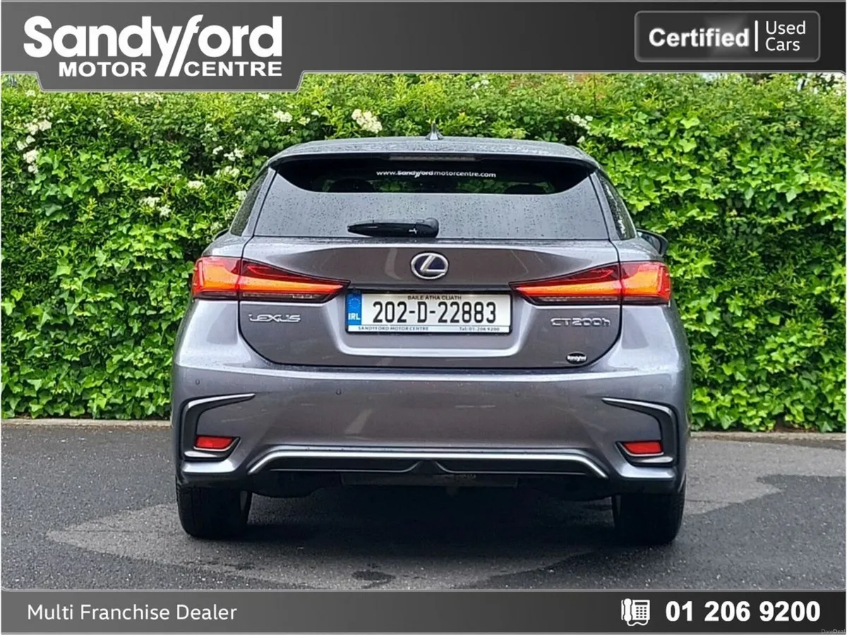Lexus CT 200H SPORT**AUTO**LOW KMS**LEATHER** - Image 6