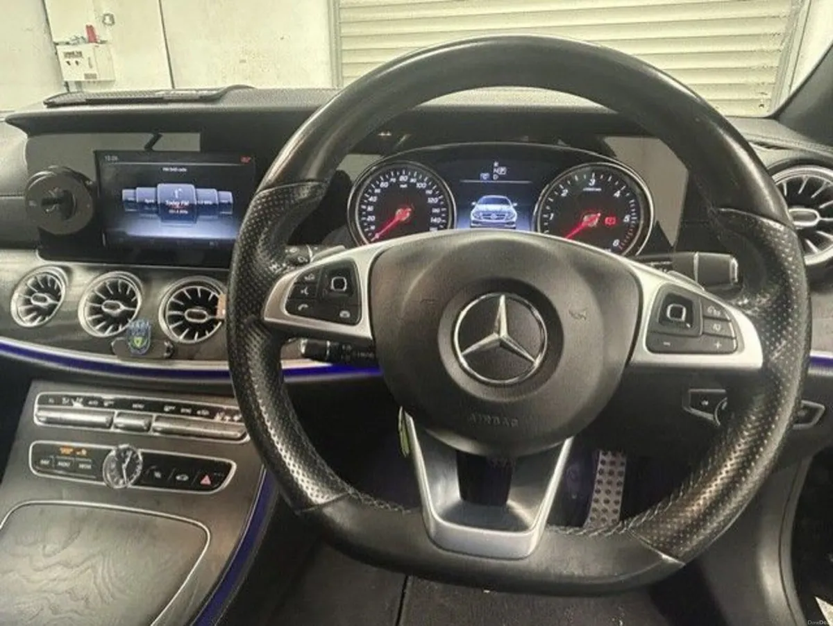 Mercedes-Benz E-Class 2018 - Image 3