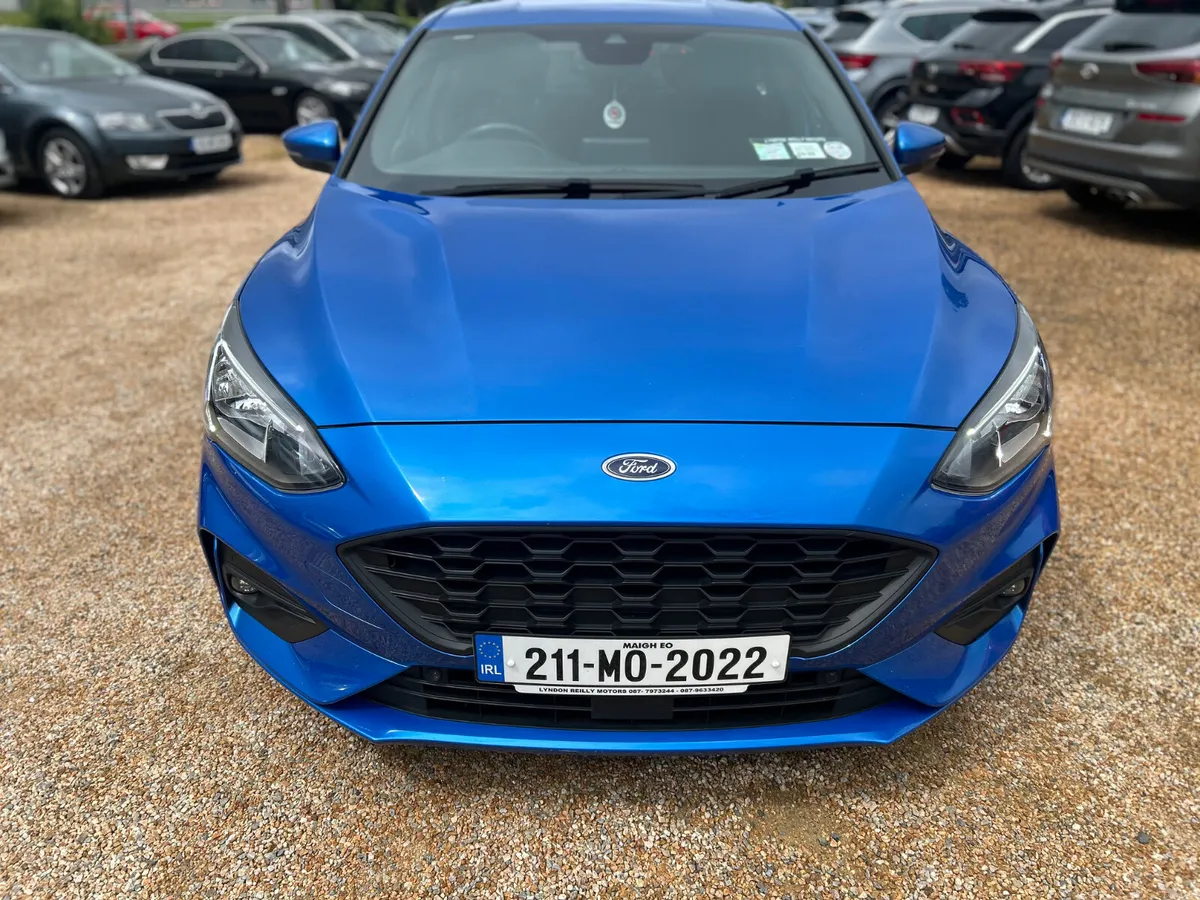 Ford Focus ST LINE AUTO - Image 2