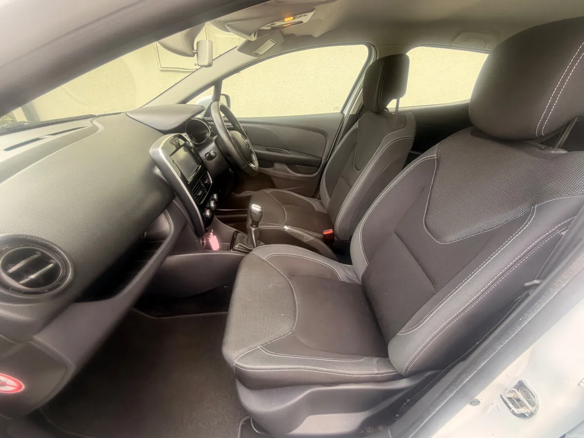 Renault Clio 2018 - Image 5