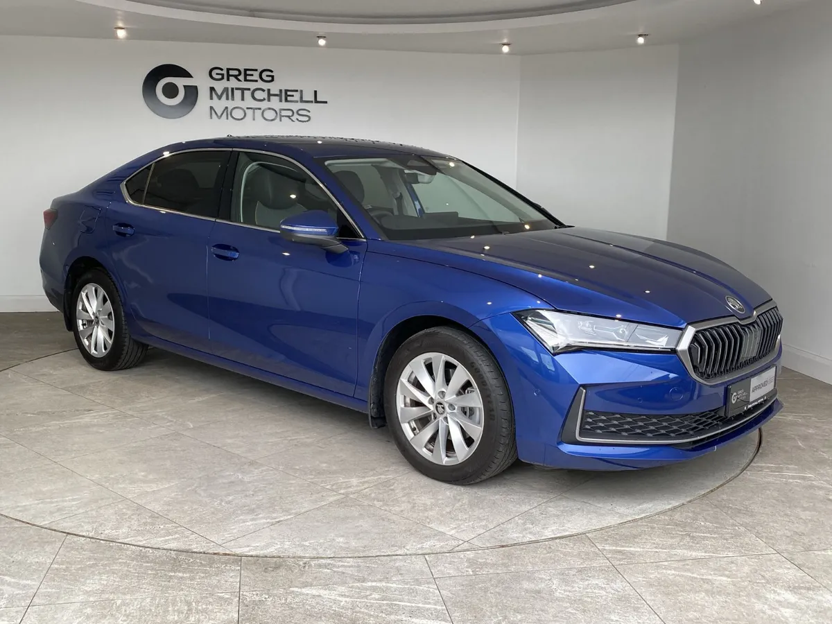 Skoda Superb 2025 - Image 1