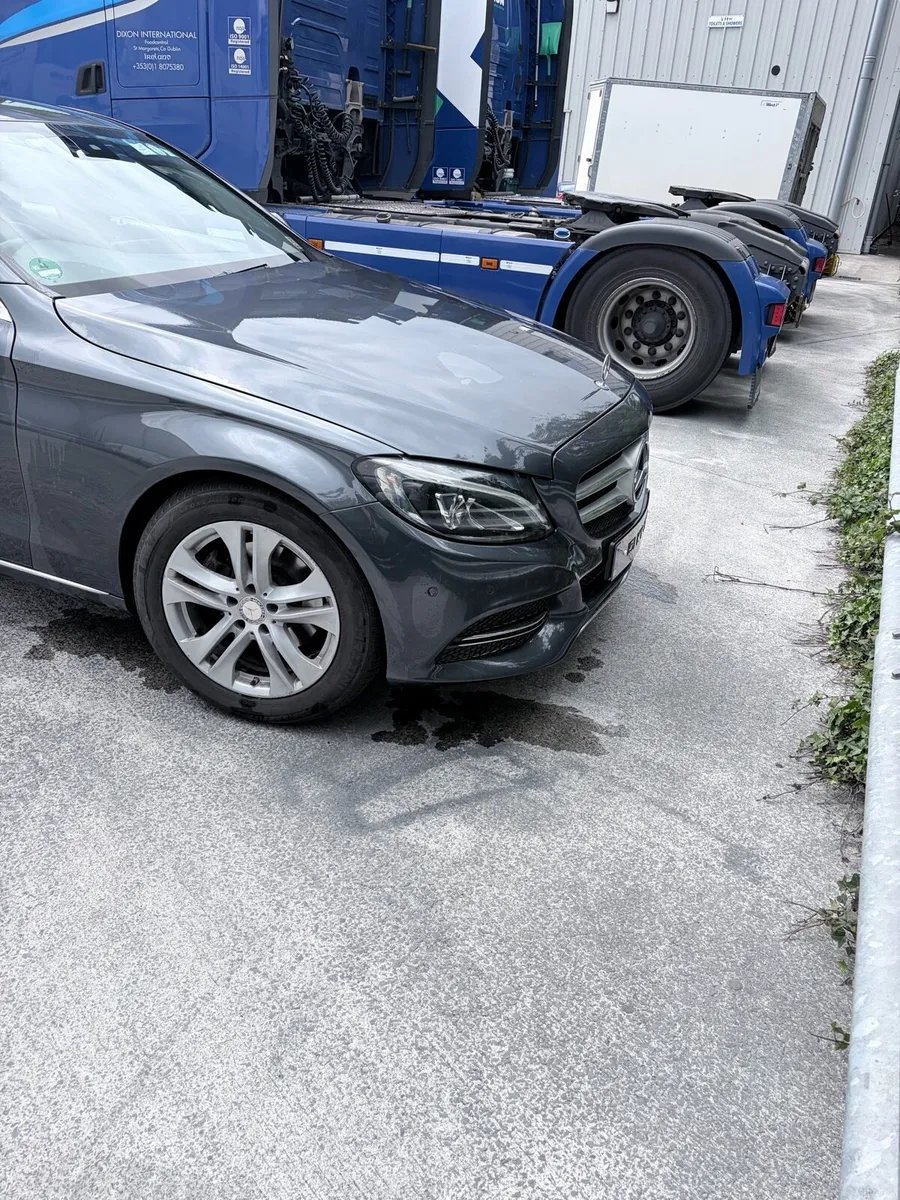 151 Mercedes c220 Nct tax €10900 ono - Image 4