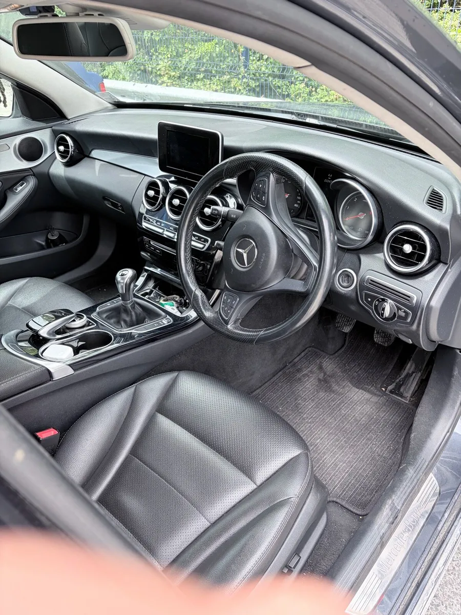 151 Mercedes c220 Nct tax €10900 ono - Image 1