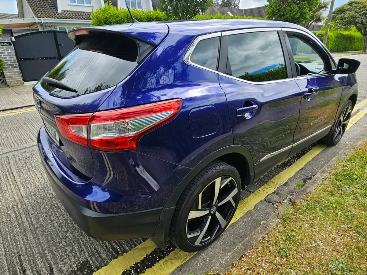 2015 Nissan Qashqai XE - Image 4